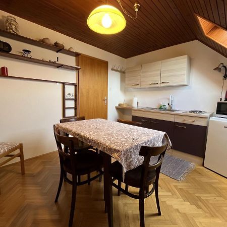Cozzy Apartment In Nature Zagreb Buitenkant foto